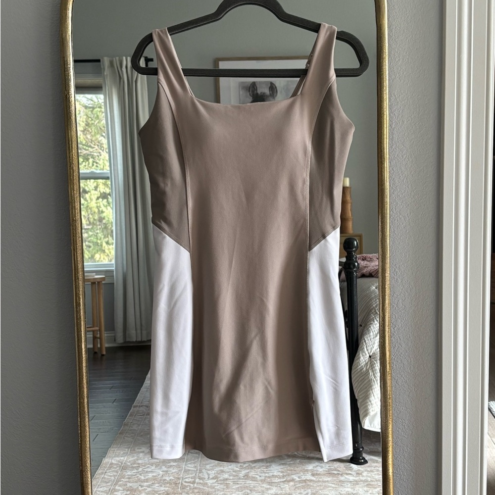 Abercrombie & Fitch Tan and White Dress